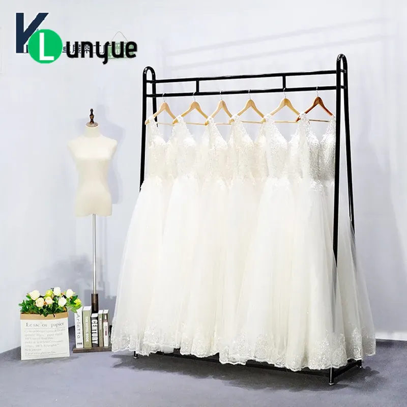 Rak Pakaian Pengantin yang Kok - Wedding Solution ulasan dan harga